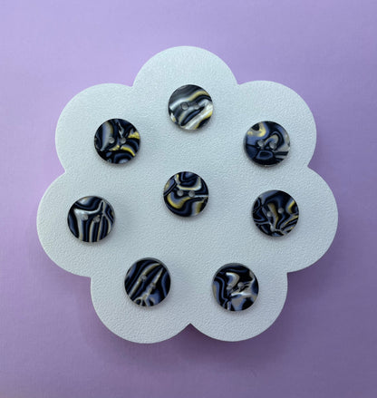Glacier Tiger Stripe Buttons