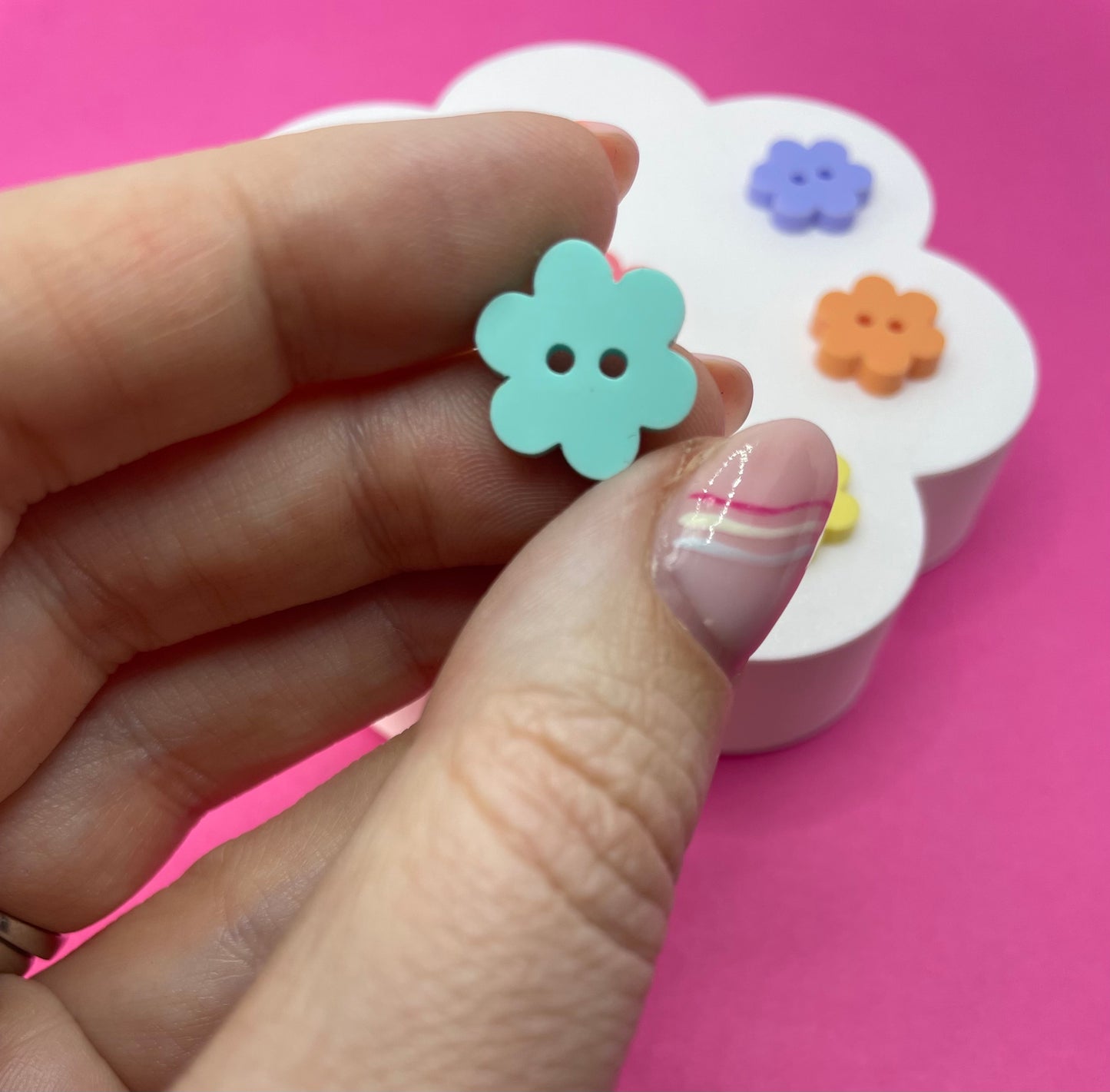 Rainbow Mix Flower Buttons