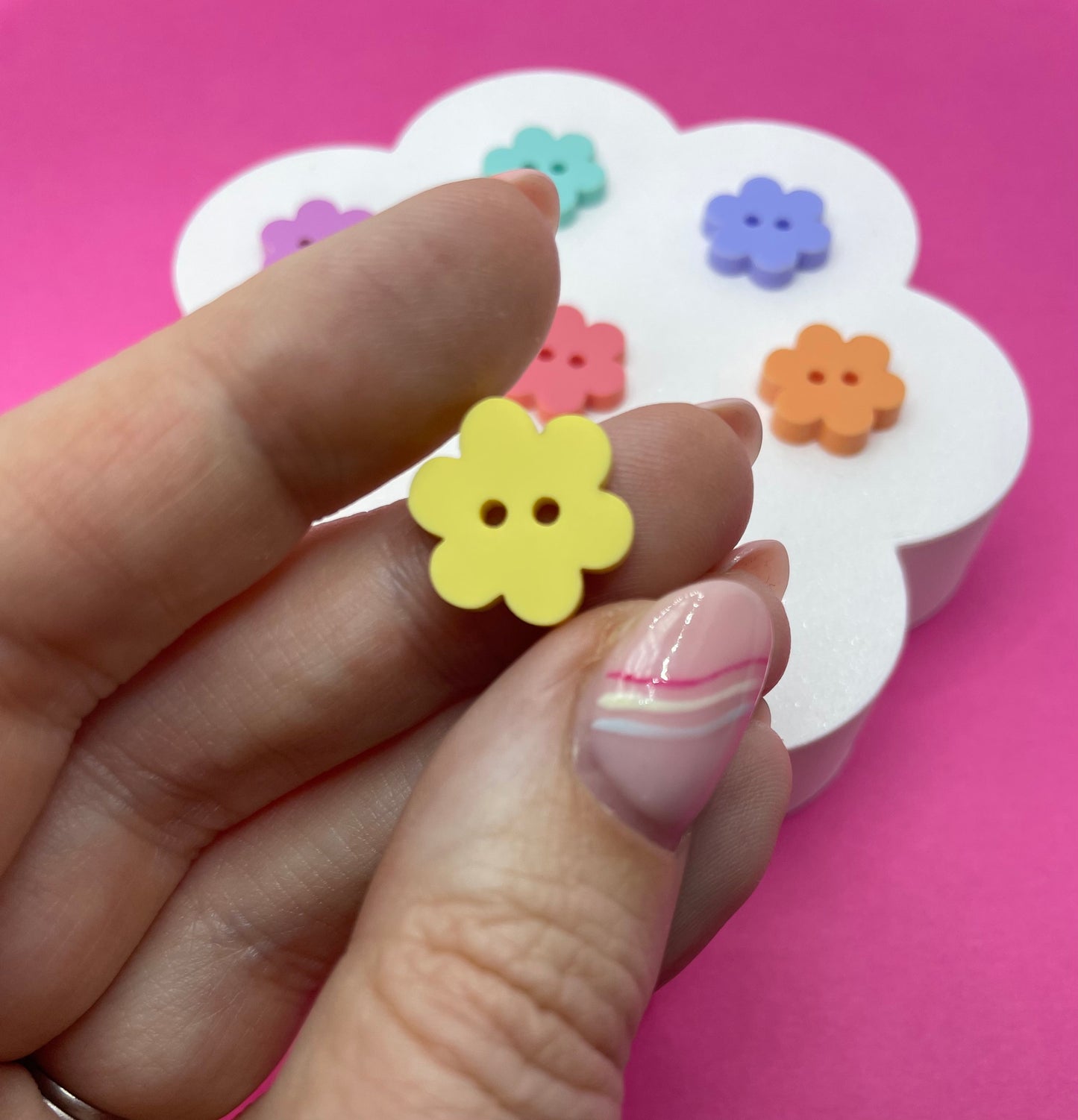 Rainbow Mix Flower Buttons